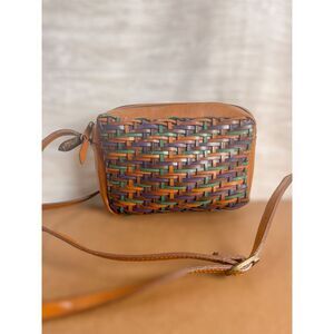 Small Weaved Style Crossbody‎